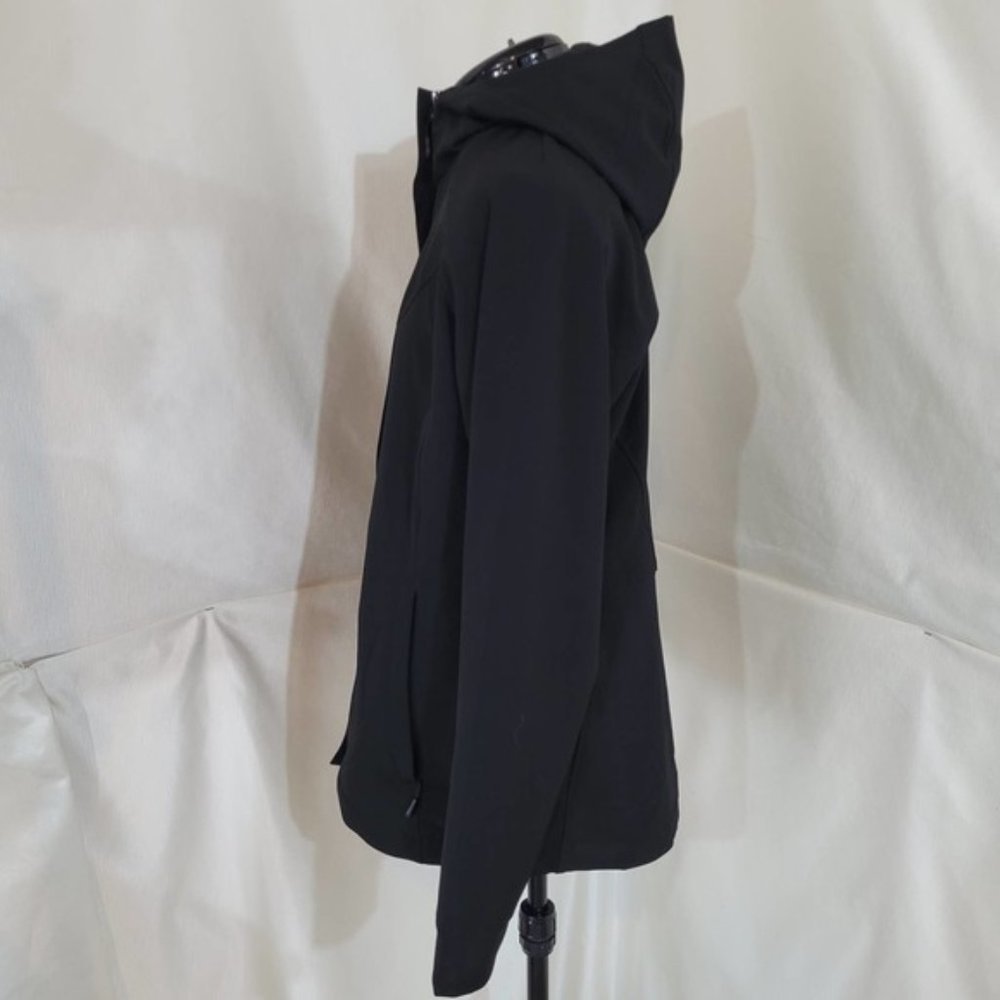 BLACK Softshell Jacket with Fuzzy Lining - Size Large - Picture 2 of 11